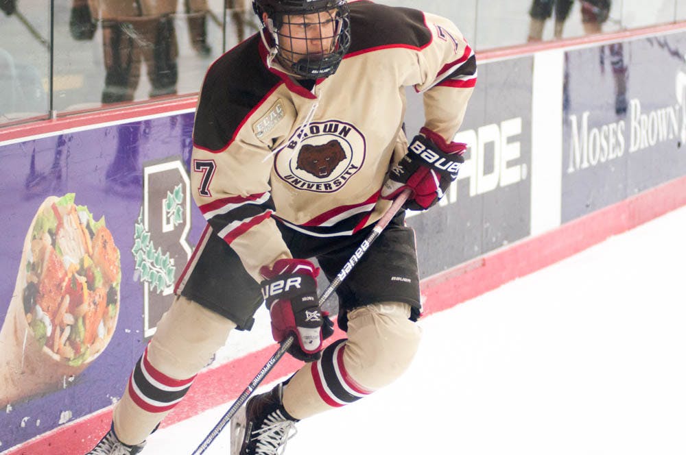 Russell_MHockey_Eli-White