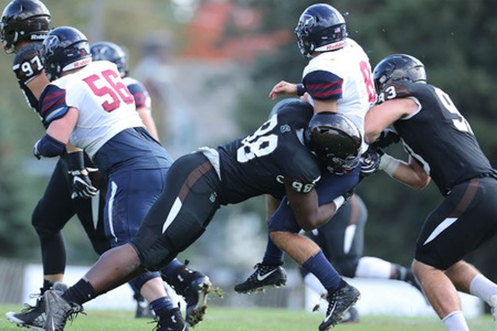 Demeyer_Football_COBrownBears