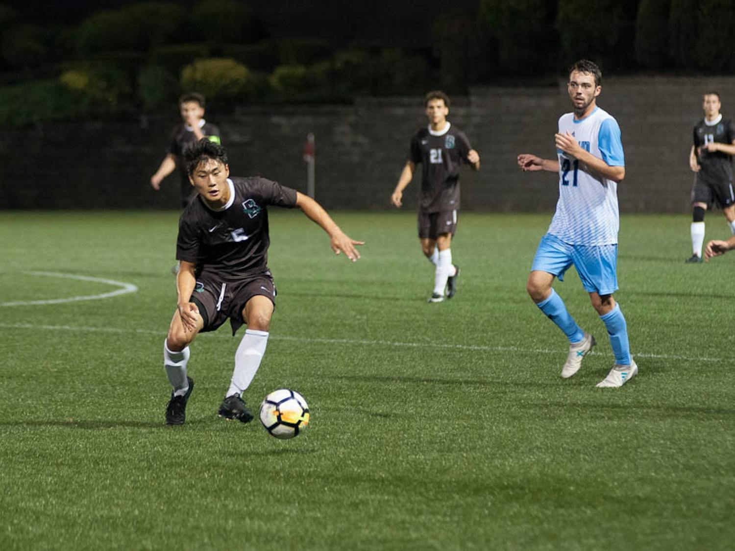 Smolar_MSoccer_EliWhite