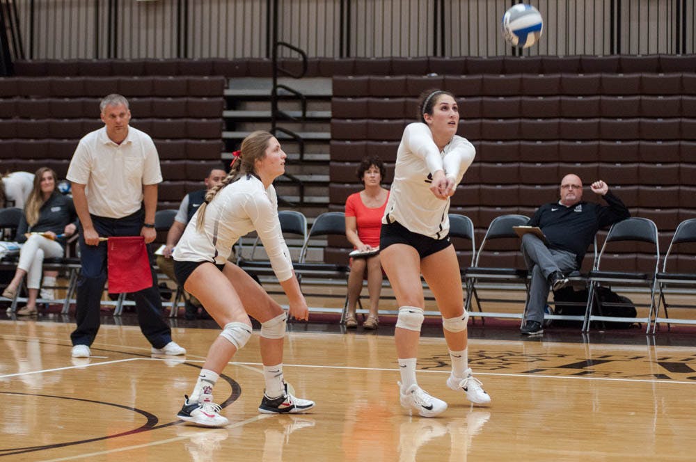 Herrema_Volleyball_EliWhite-1