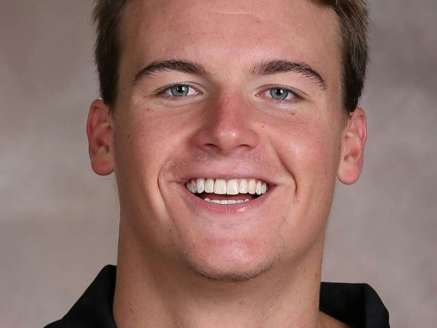 AOTW_Smolar_CO_BrownBearsAthletics2