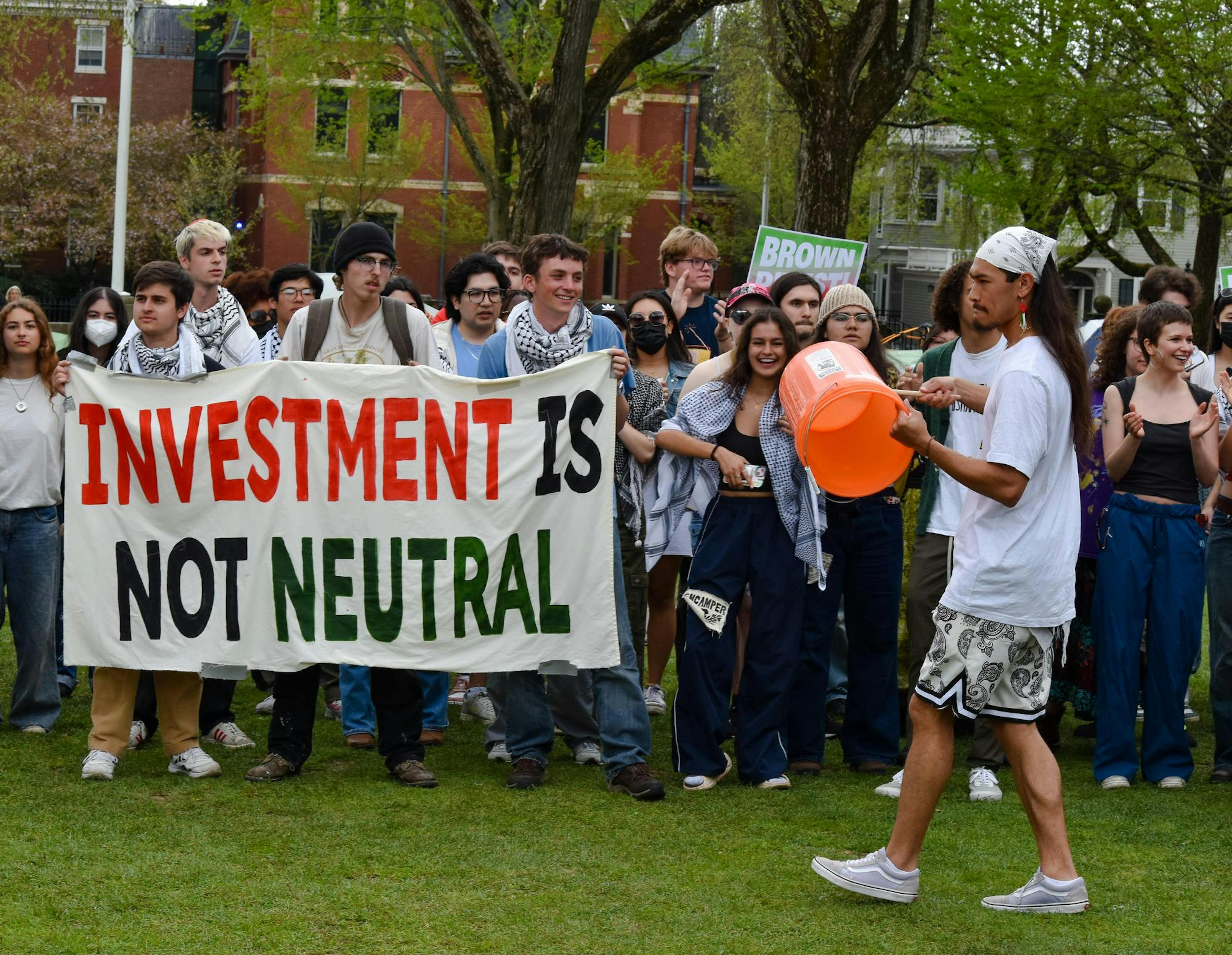 Students to meet with Corporation members, present divestment proposal tomorrow - Vimarsana News