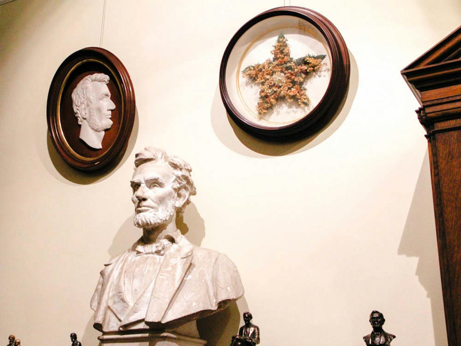 Ok_Hay-Library3_Victoria-Yin