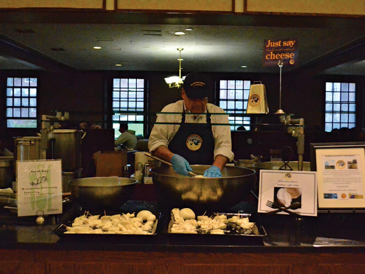 Howe_Earth-Week-Ratty-Celebration_Zein-Khleif