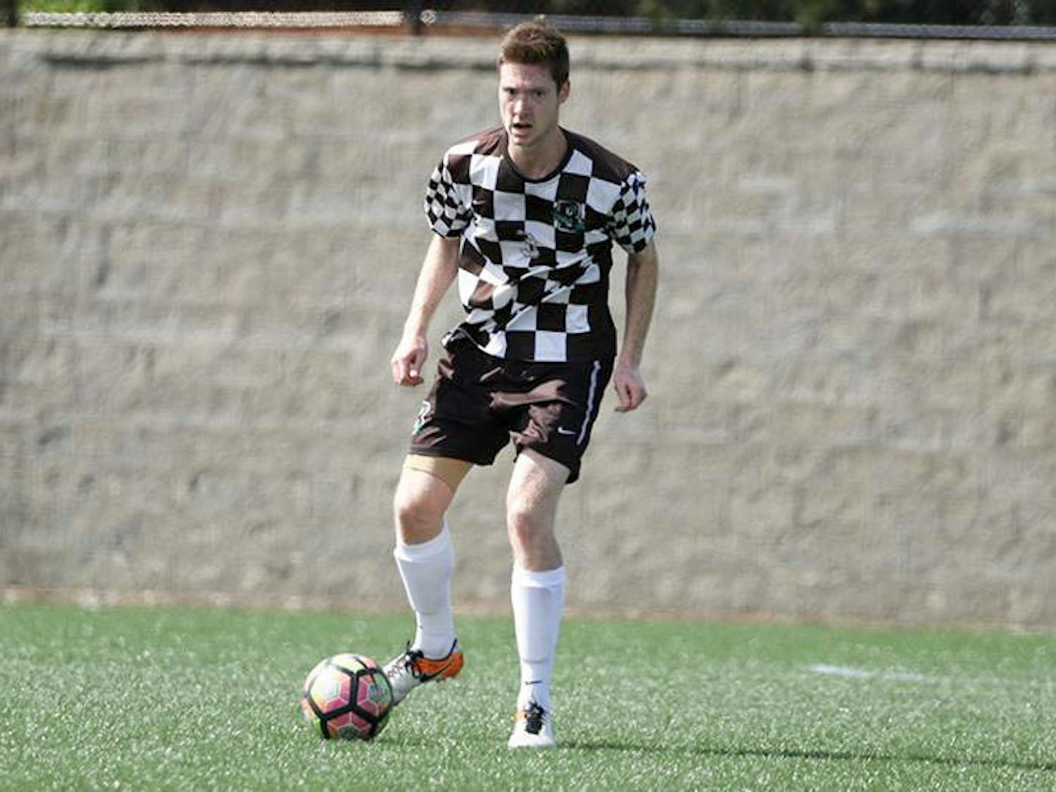 bautista_menssoccer_co_brownbears