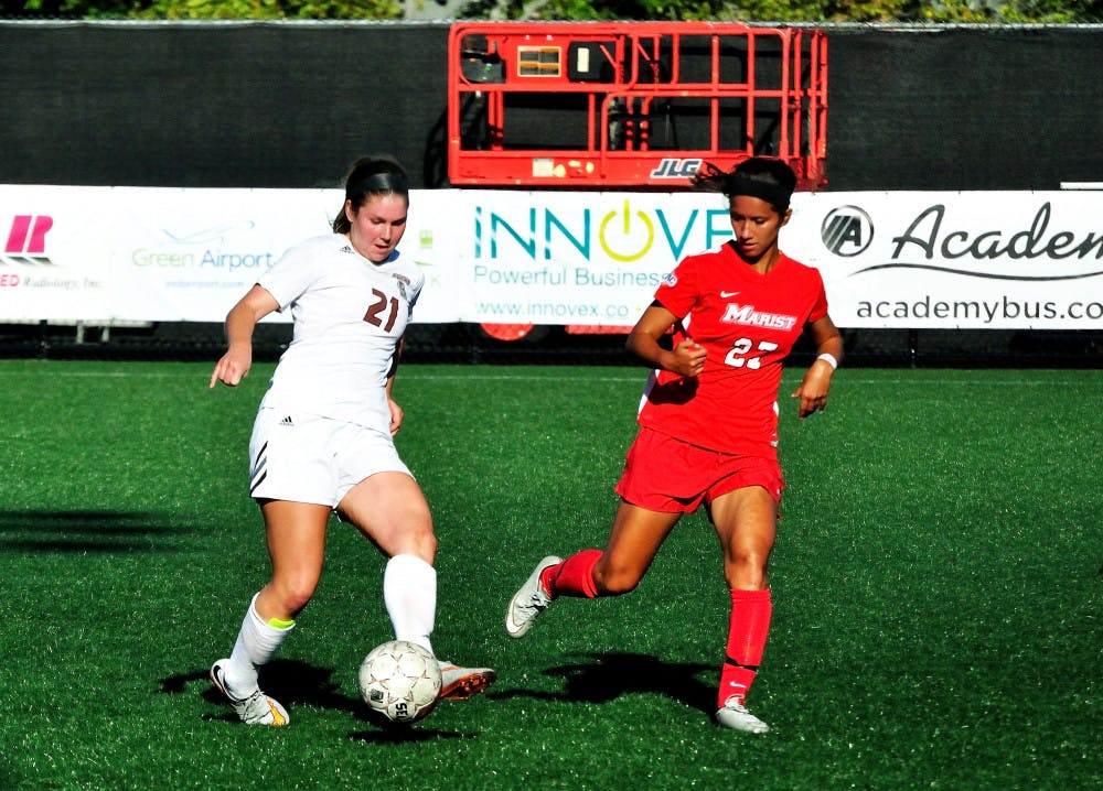 Schapiro_WSoccer_EliWhite