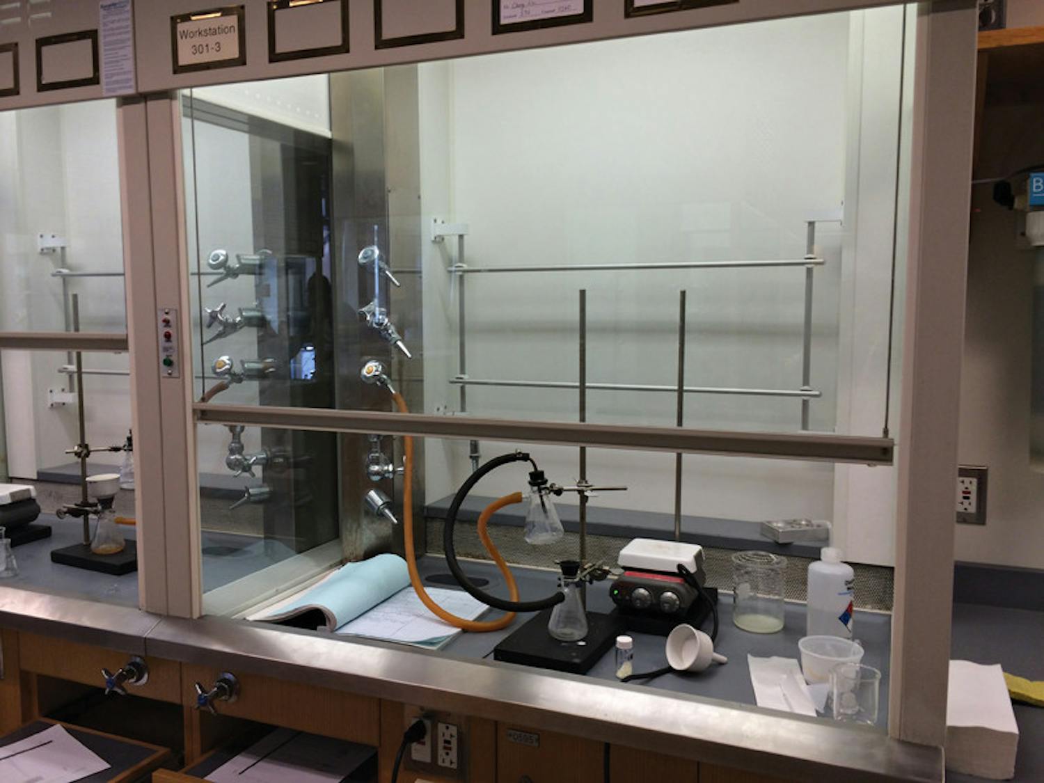 Heck_Undergrad-Research-Feature_David-Deckey