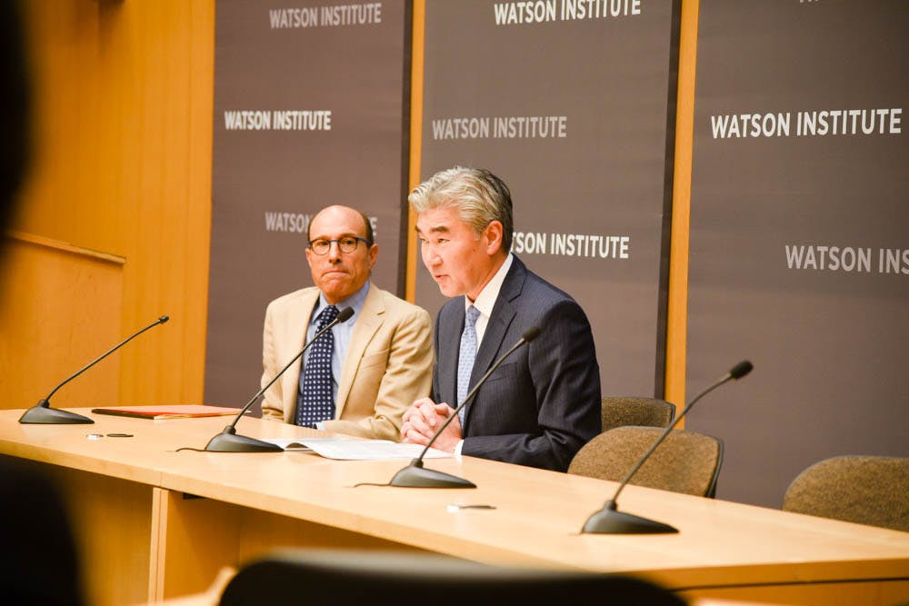 Wang_Ambassador-to-Philippines-Lecture_Areez-Khan