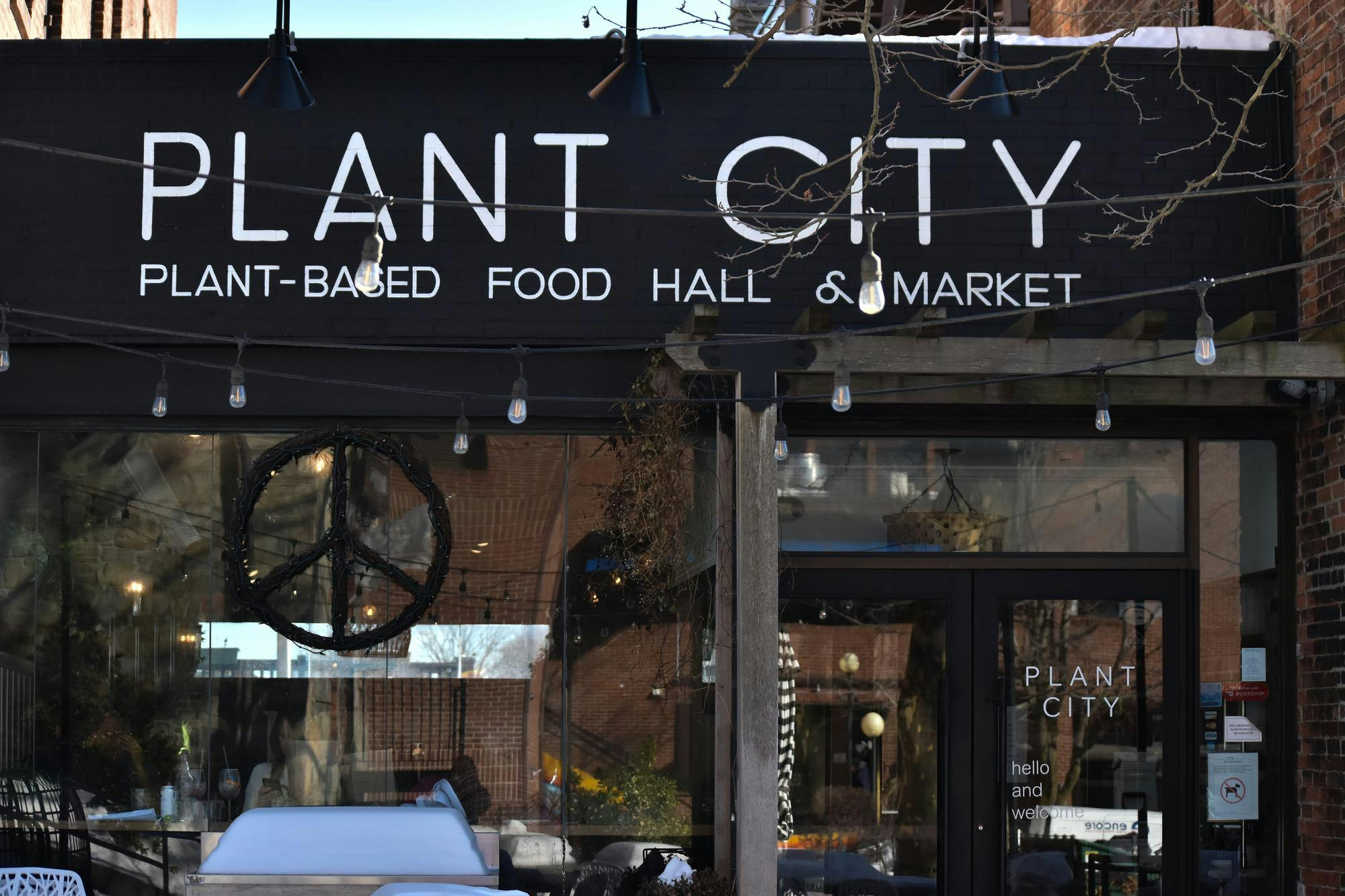 Photo of the entrance of Plant City, Providence.