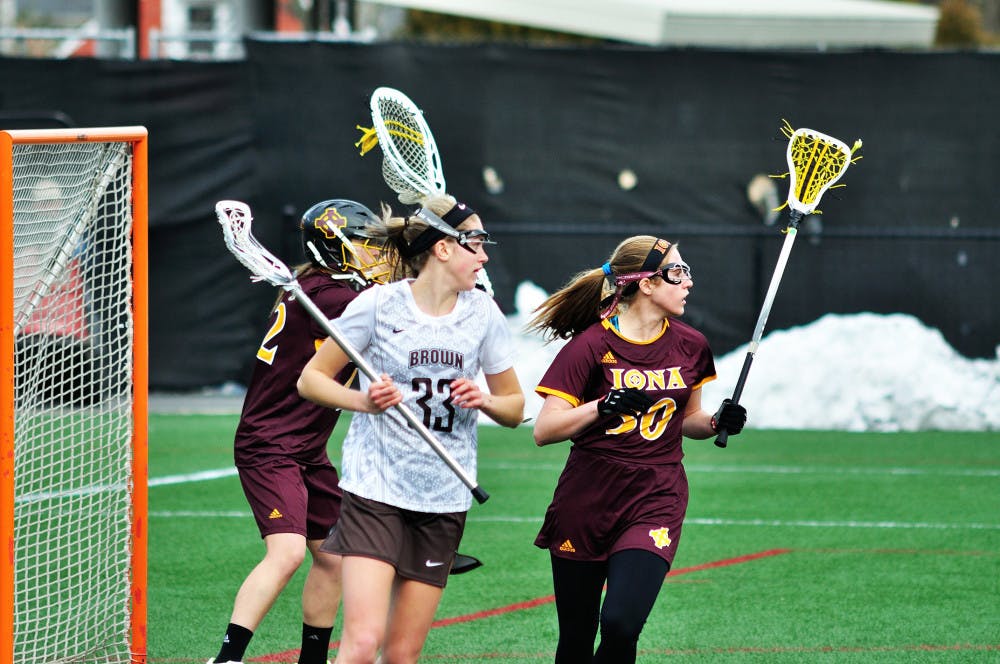 Wey_WLacrosse2_EliWhite