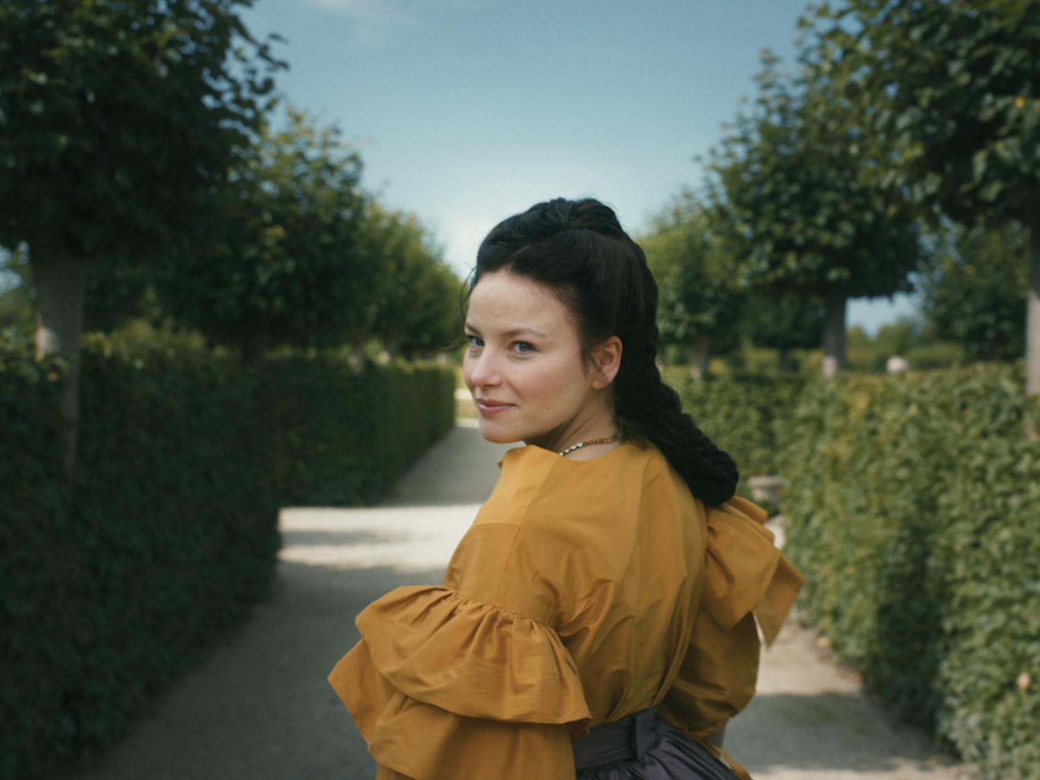 delvalle_empress_co_Julia_Terjung_Netflix