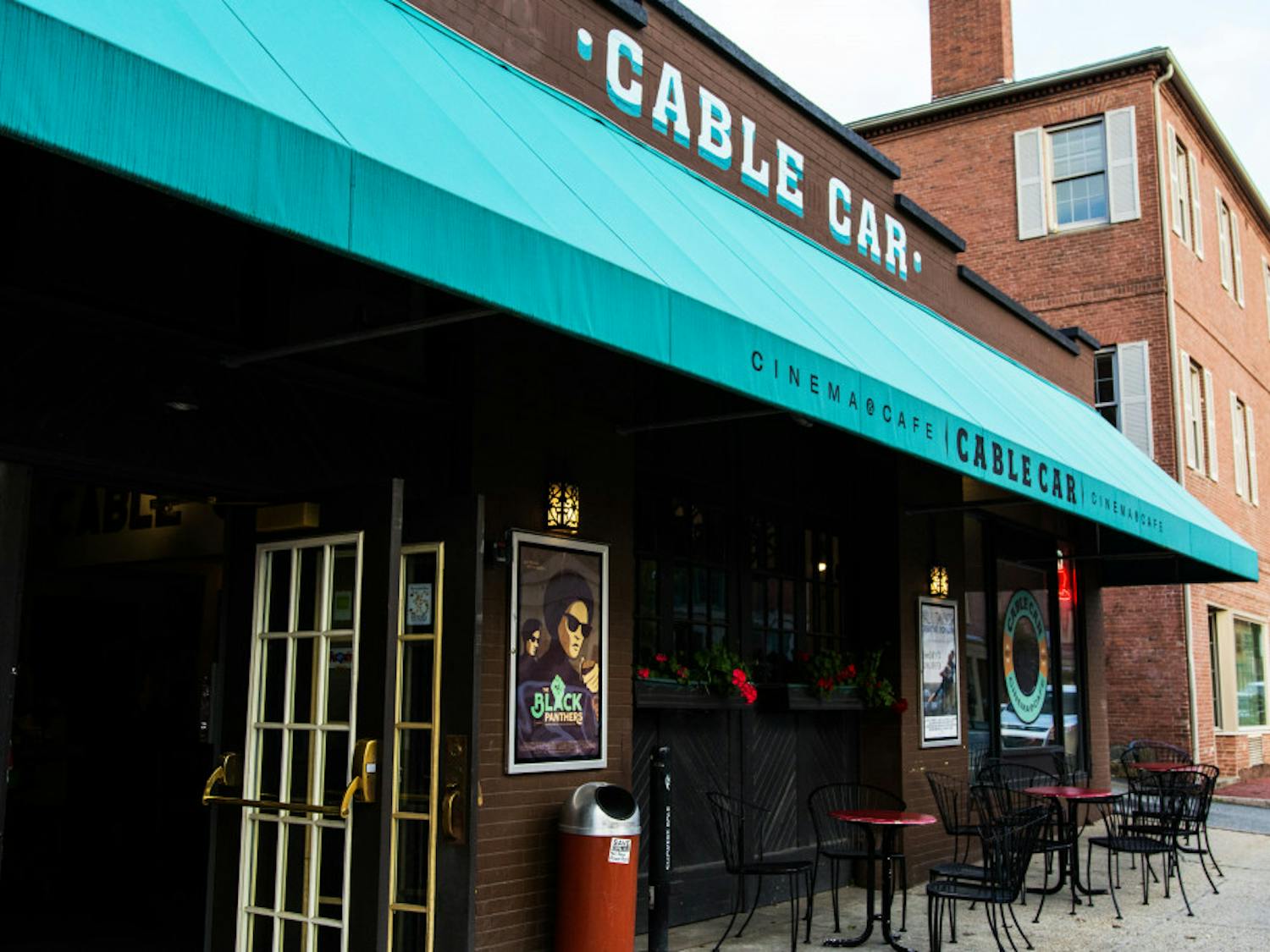 Bartov_Cinema_SamBerube