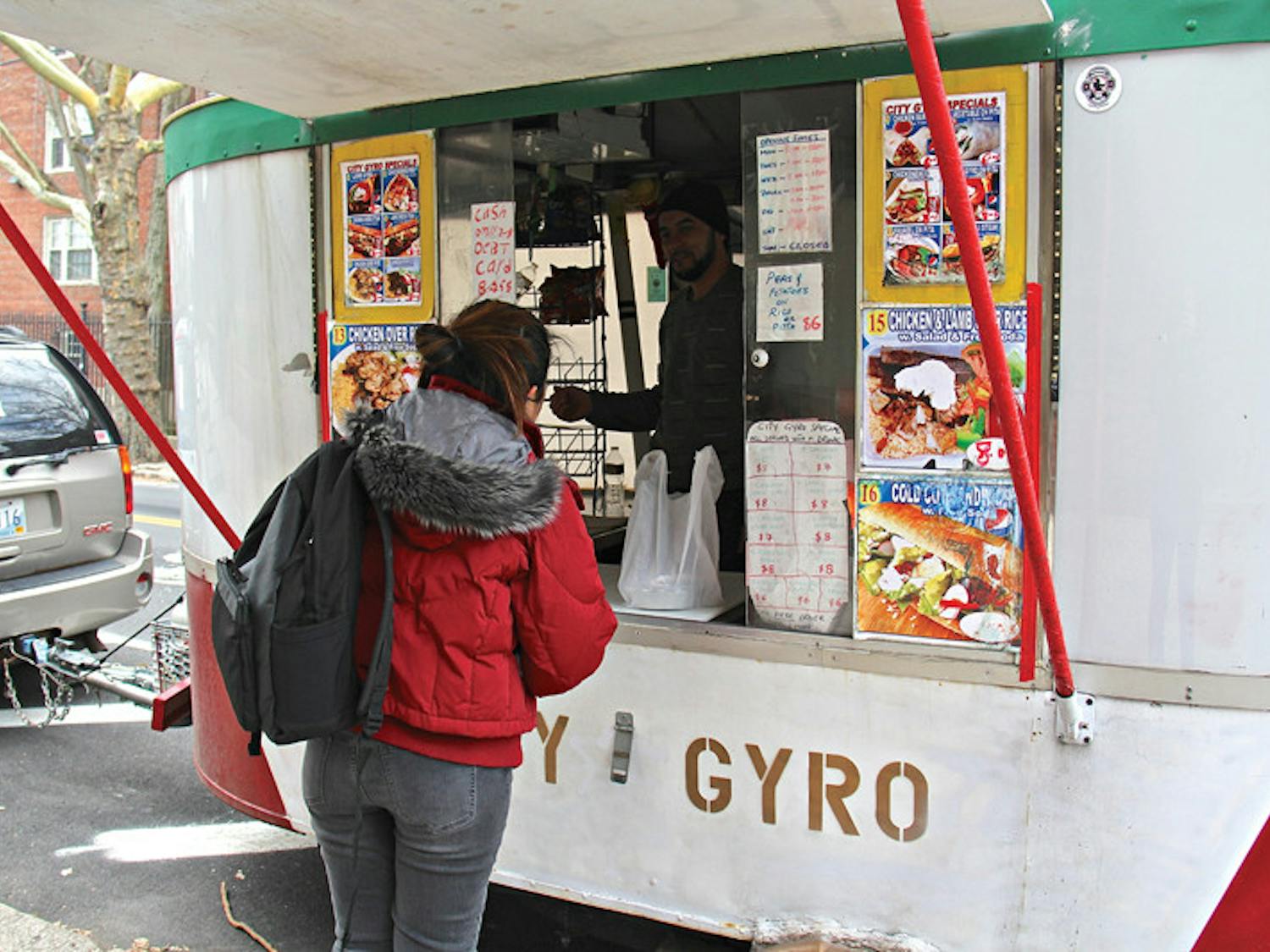Su_Food-Truck-Check-In_Brittany-Comunale