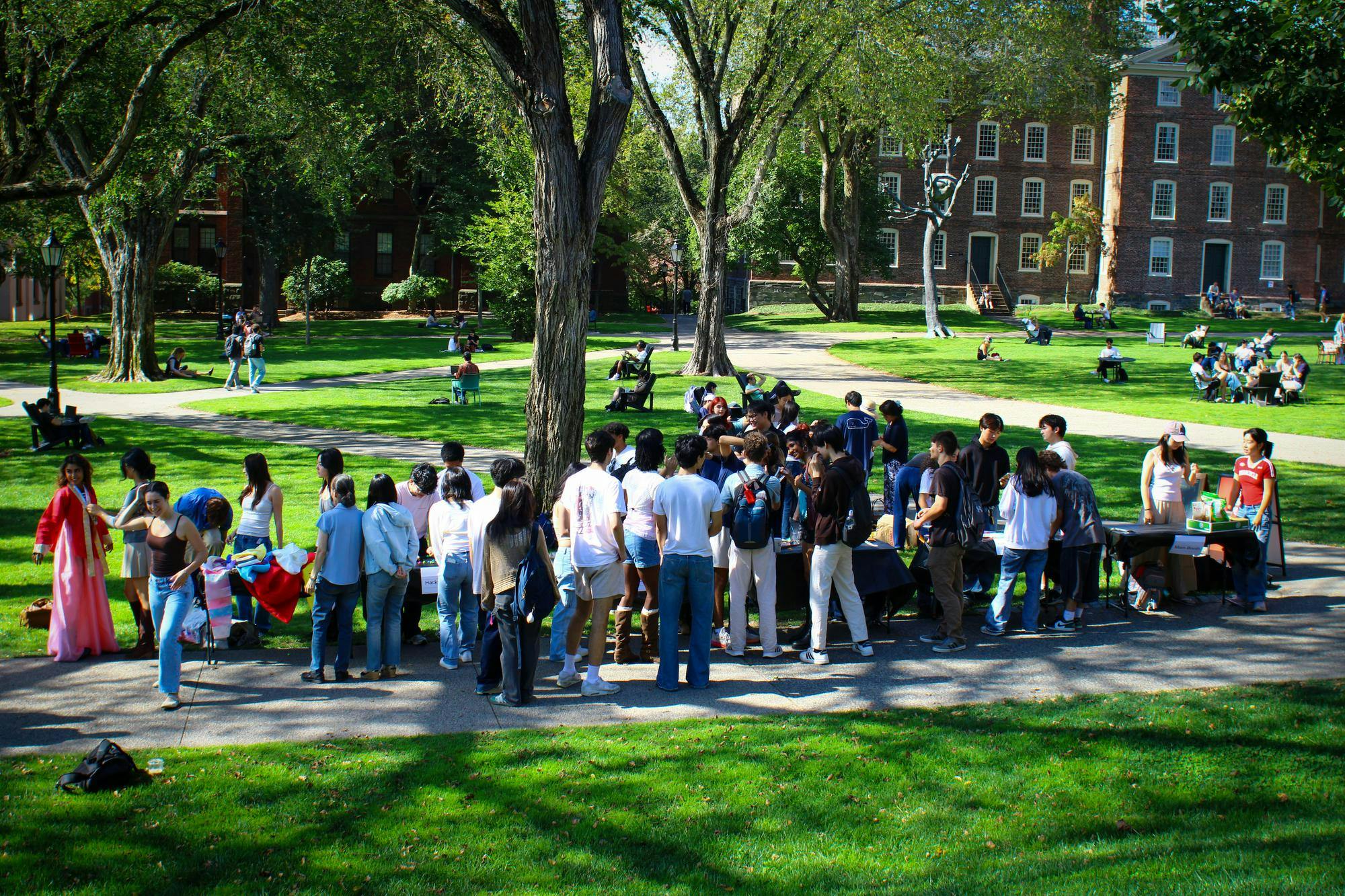 Photo of a group of students in a crowd outside for Korean Game Day.