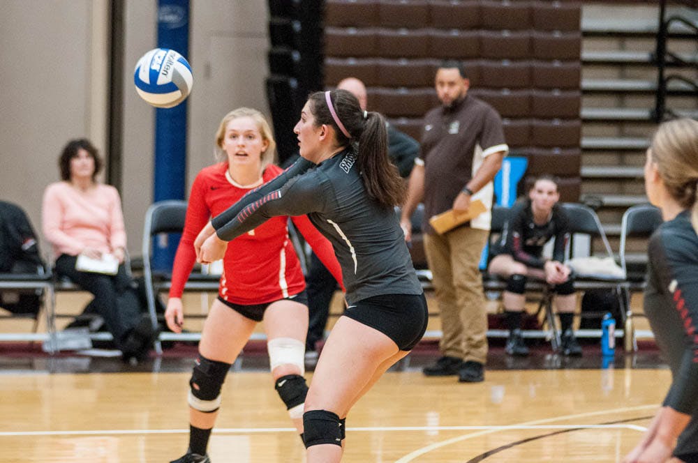 Herrema_Volleyball_EliWhite