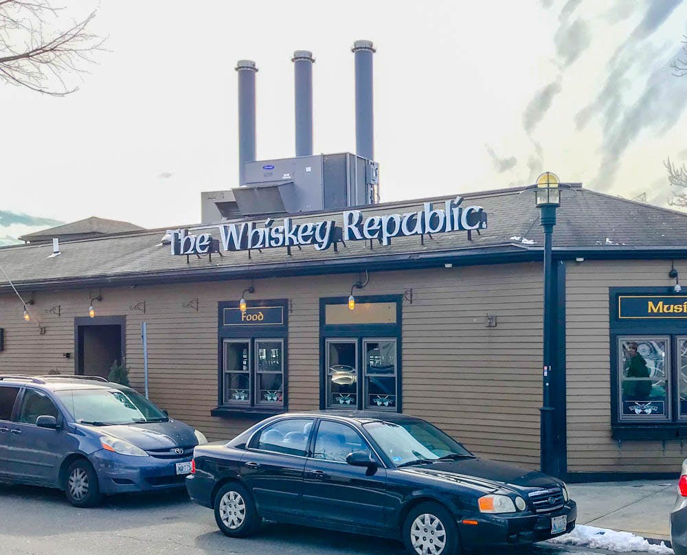 Glickman_WhiskeyRepublic_CO_BenGlickman