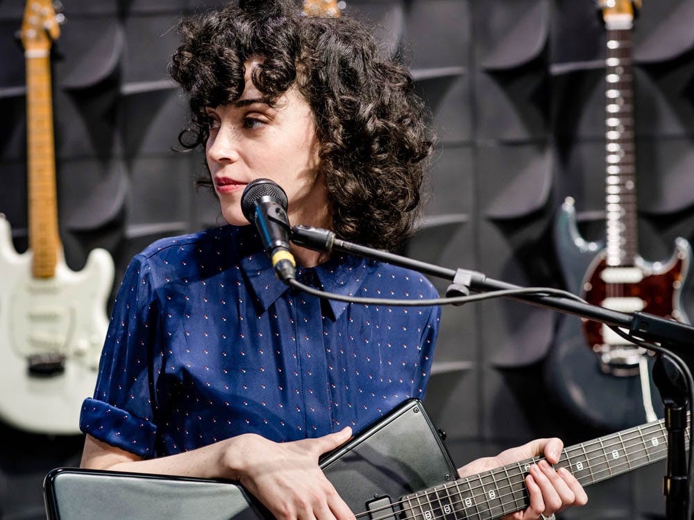 Ferenzi_Review-of-St.-Vincent-_CO_Wikimedia-Commons