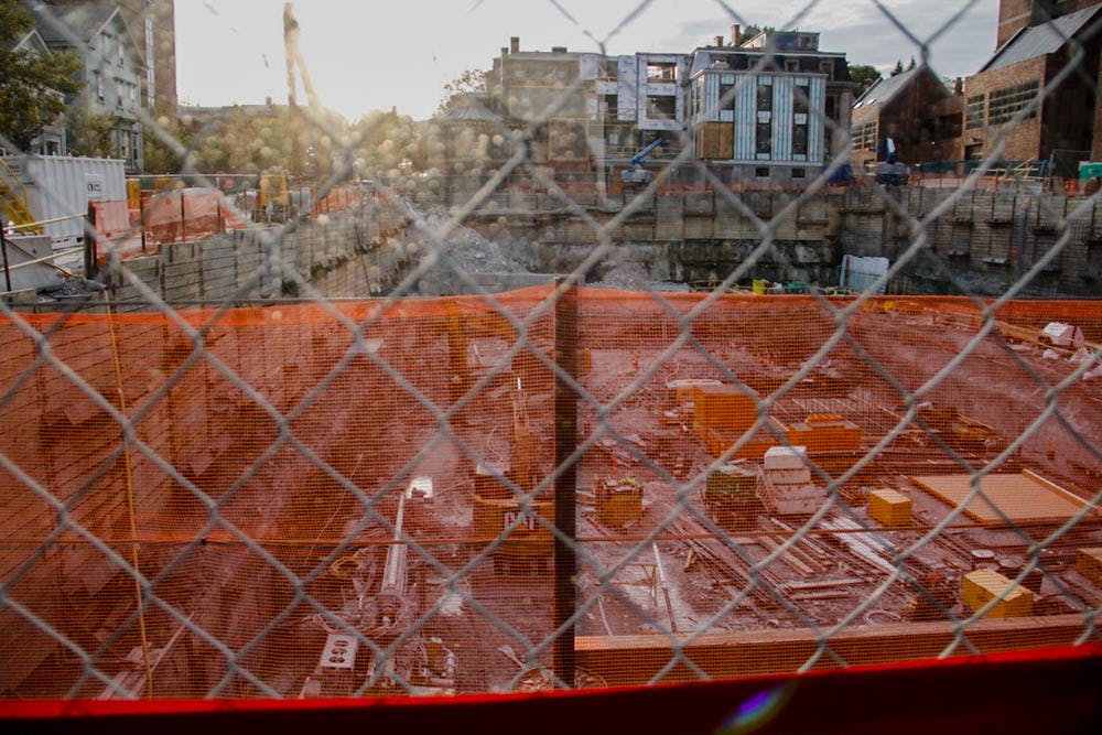 Glickman_Tower-Crane-for-PAC_Victoria-Yin