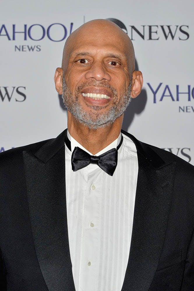 Wang_Brown-Lecture-Board-Presents-Kareem-Abdul-Jabbar_CO-Wikimedia-Commons
