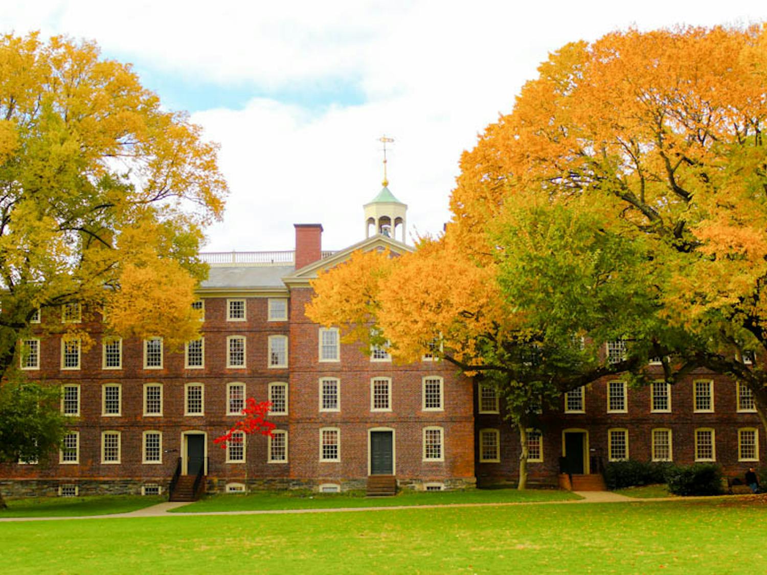 Gift-Acceptance-Reaction-Story_UniversityHall_Tiffany-Ding