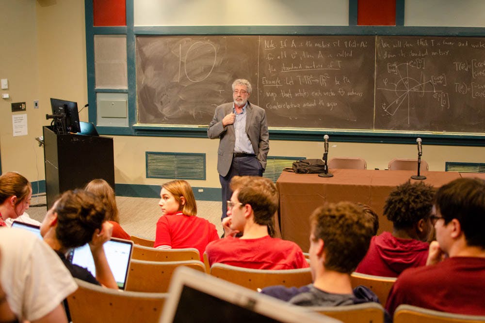 Burdette-Investment-forum_Leon-Jiang