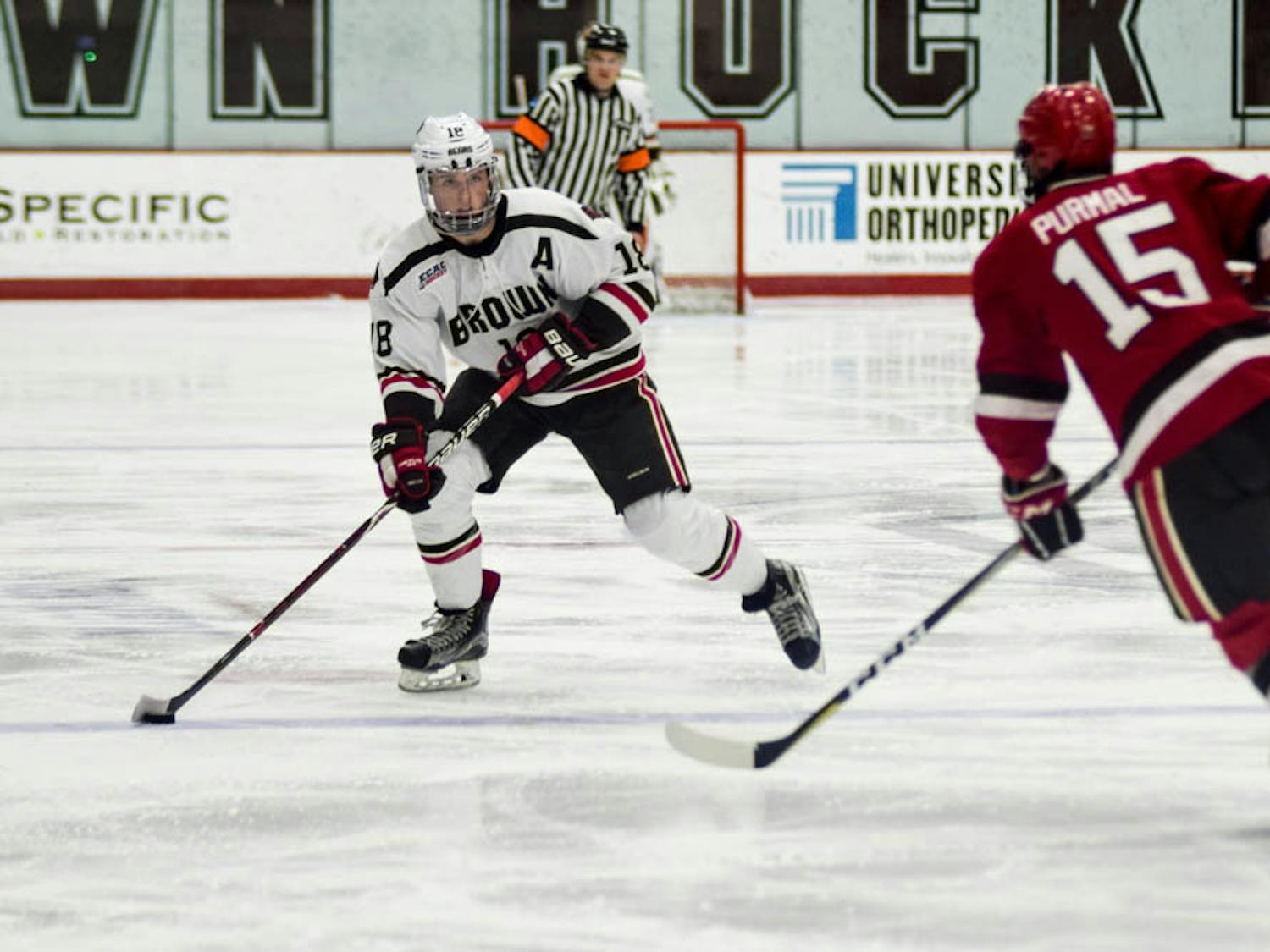 Russell_MHockey_EliWhite