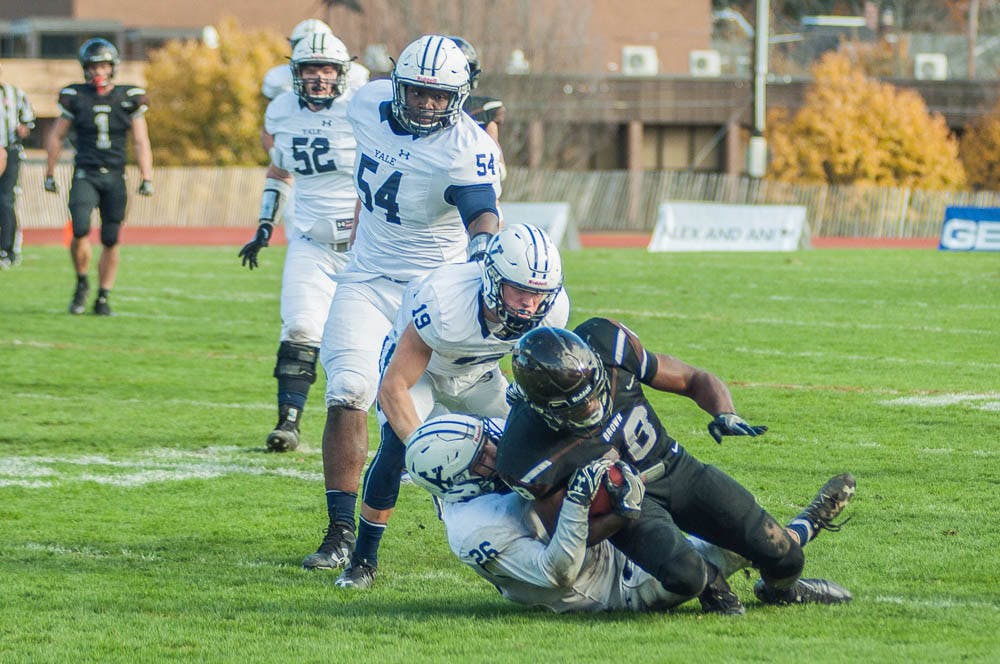 Shumate_Football_Eli-White