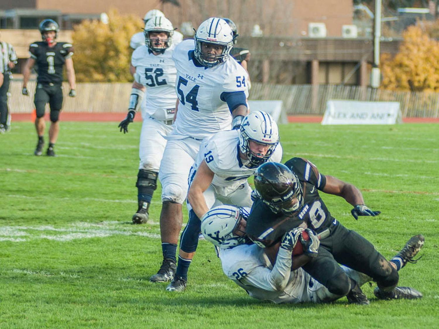 Shumate_Football_Eli-White