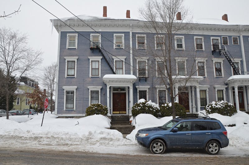 Fondriest_Junior-Off-Campus_Sadie-Hope-Gund