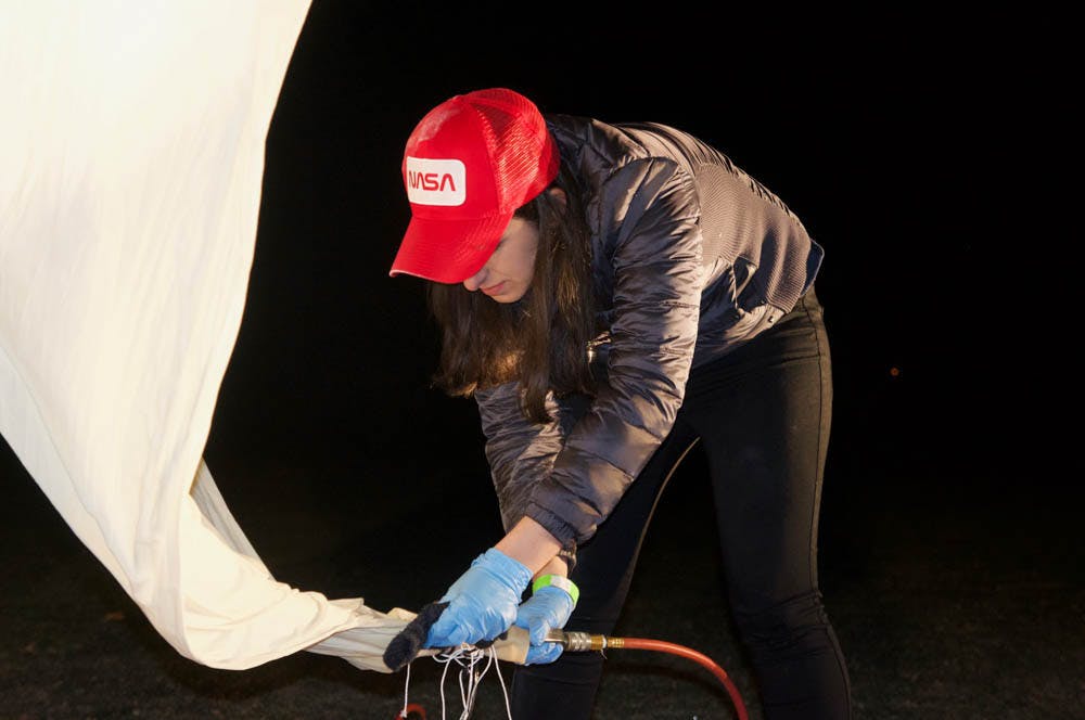 Wells_Balloon_COBrown