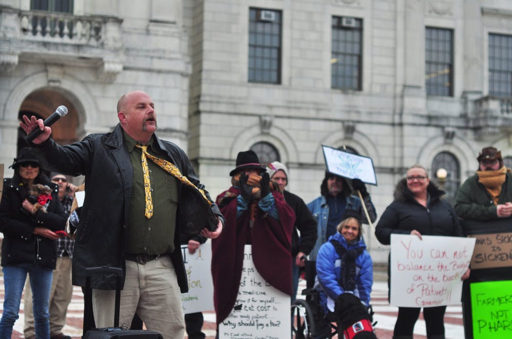 Gilbard_MedMarji_EliWhite