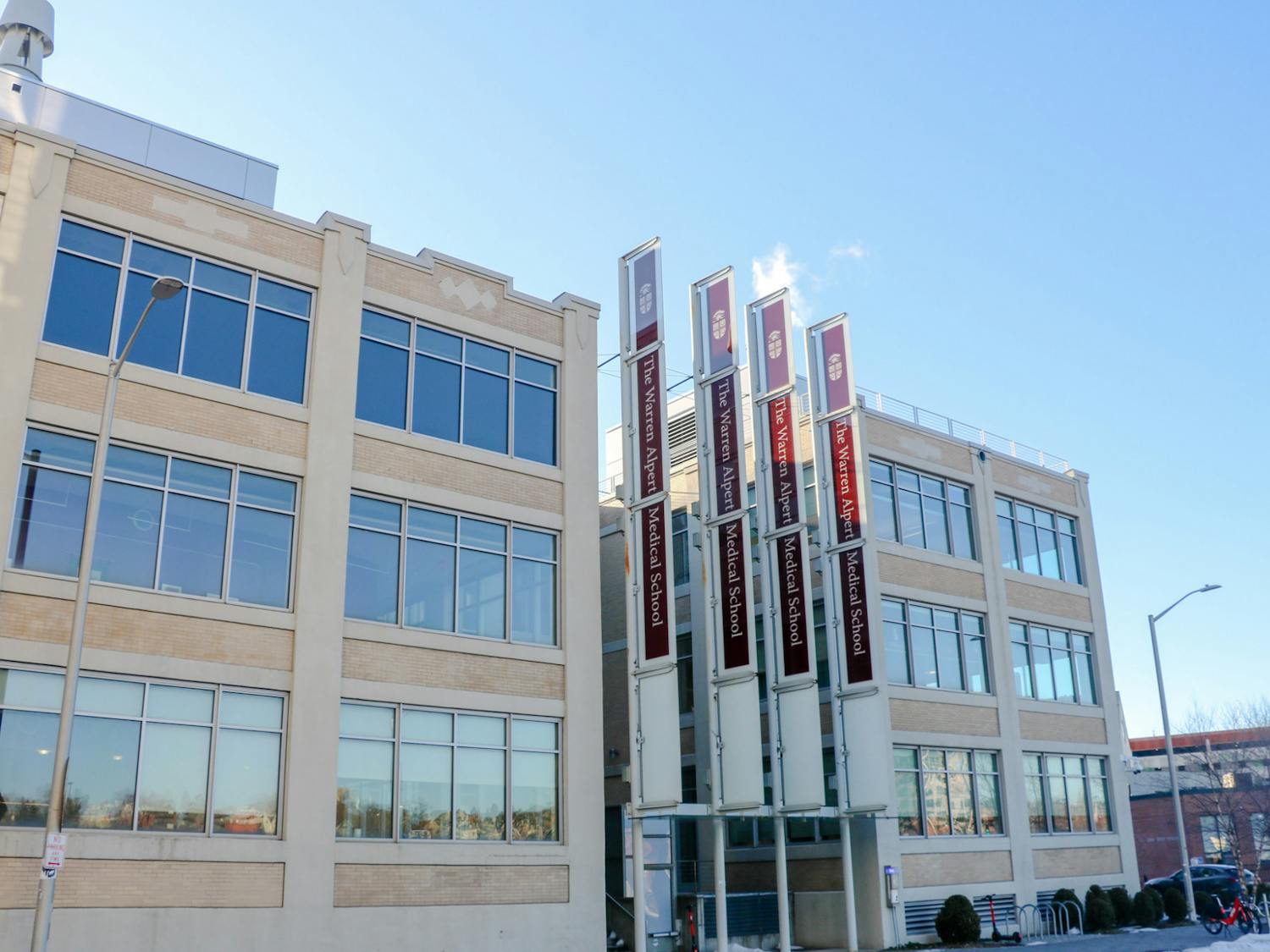 Sandlow_ Celebrating50YearsofMedSchool!_CO_Julia Grossman.jpg