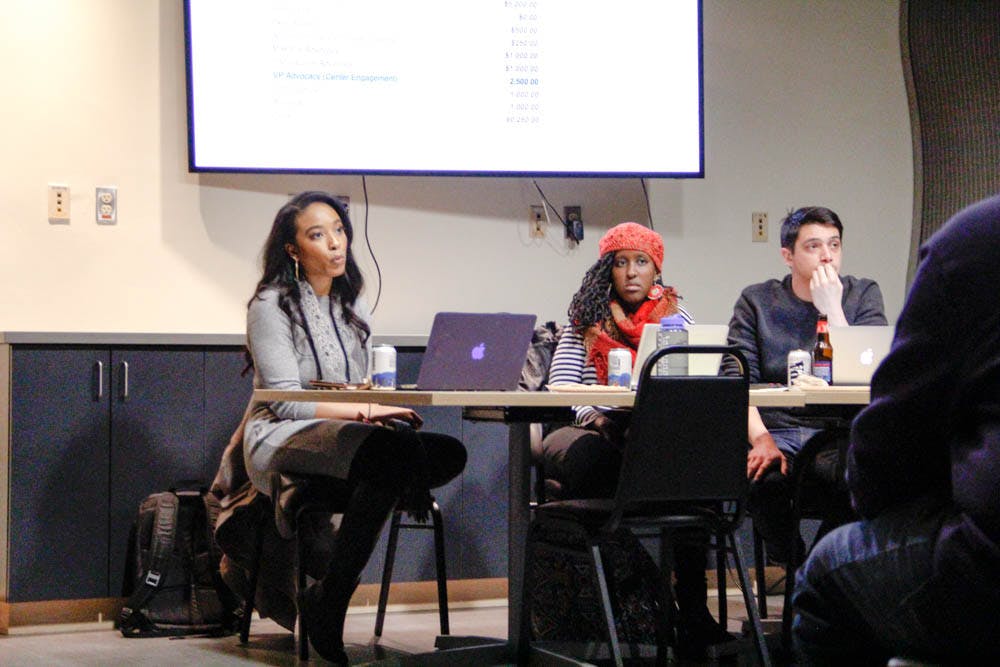 GraduateStudentMeetingVictoriaYin_Victoria-Yin