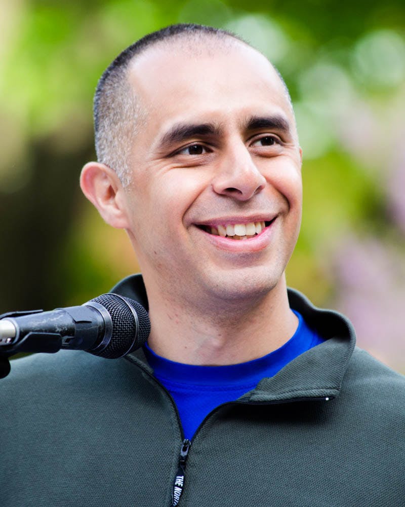 Roberts_Interfaith-Forum_CO_Wikimedia-Commons