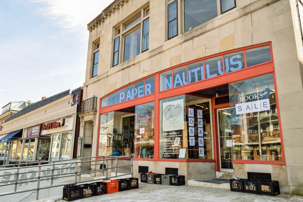 DeMeyer_Paper-Nautilus-Bookstore-_Jasmine-Ruiz