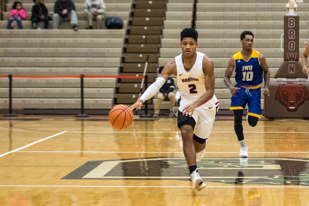 Smolar_MBball_EliWhite