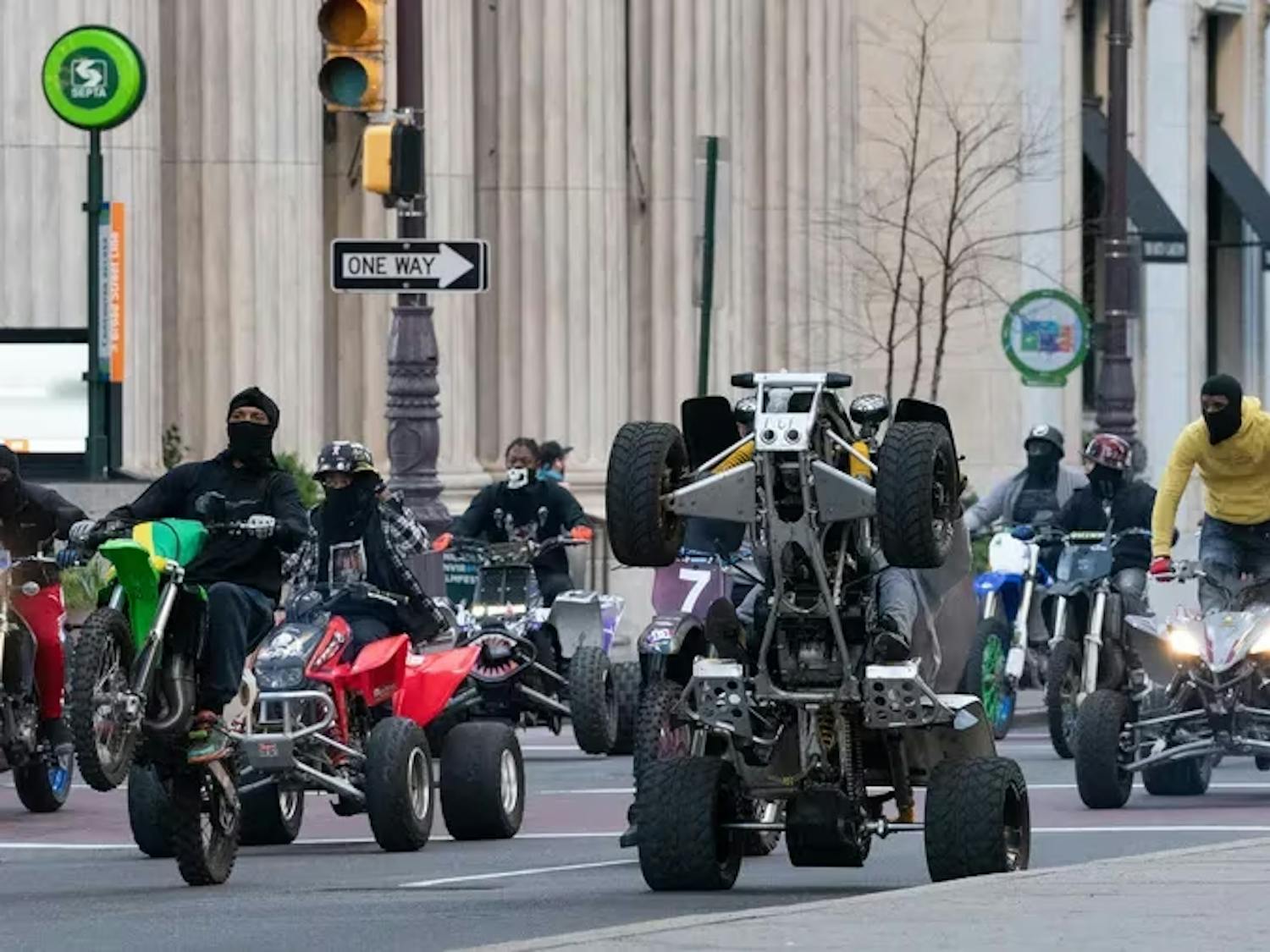 Bike riders on Broad Street | Source: The Inquirer
