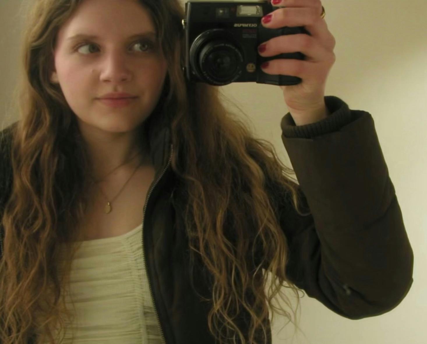 Head shot of Una Cutrone