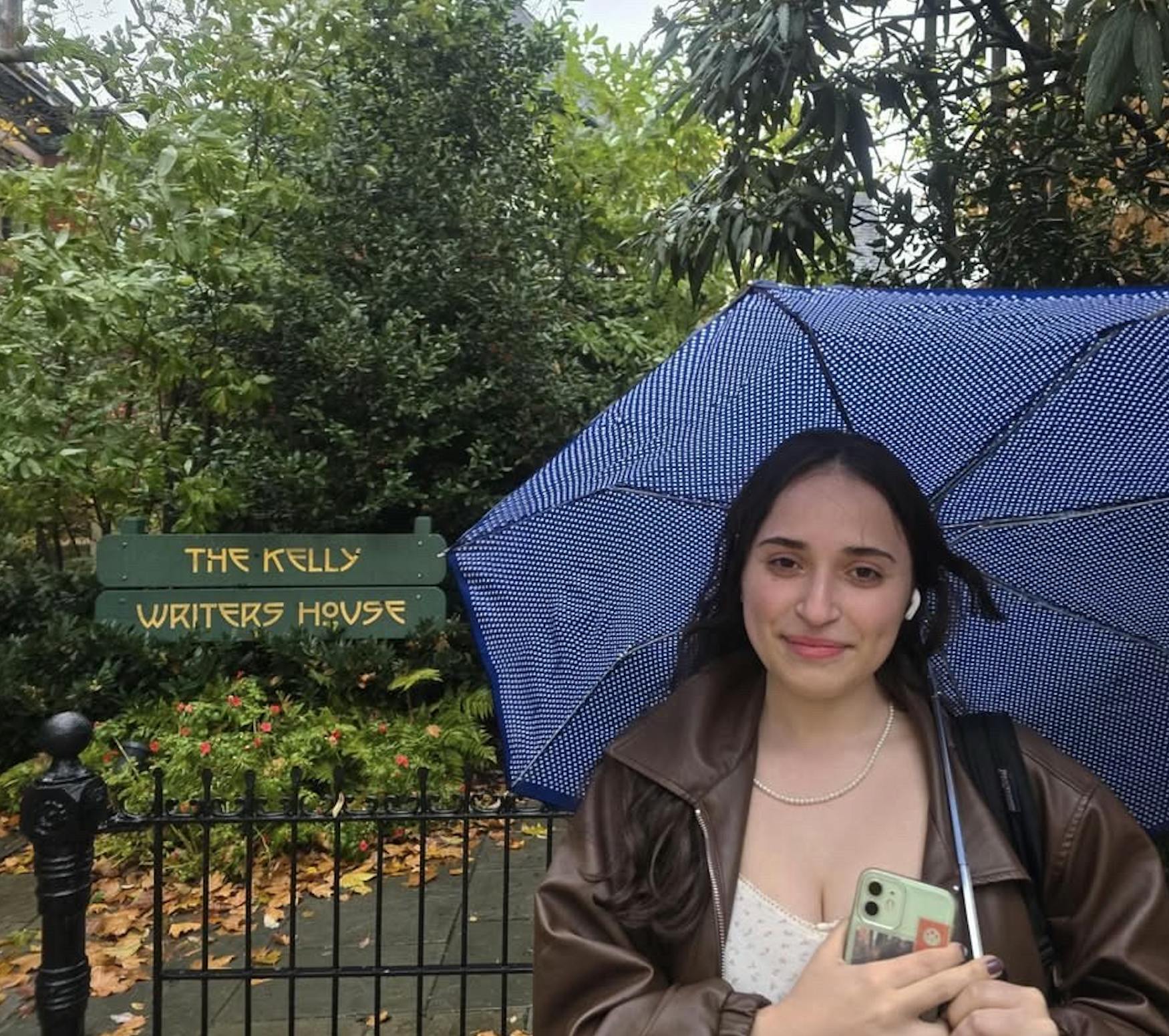 Head shot of Natalie Spina