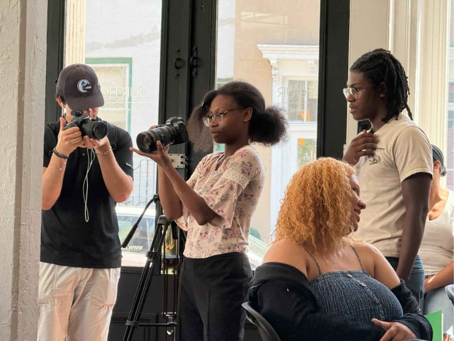 Image Courtesy of Shemeka Sawyer | Bout Mine I Matter interns at work