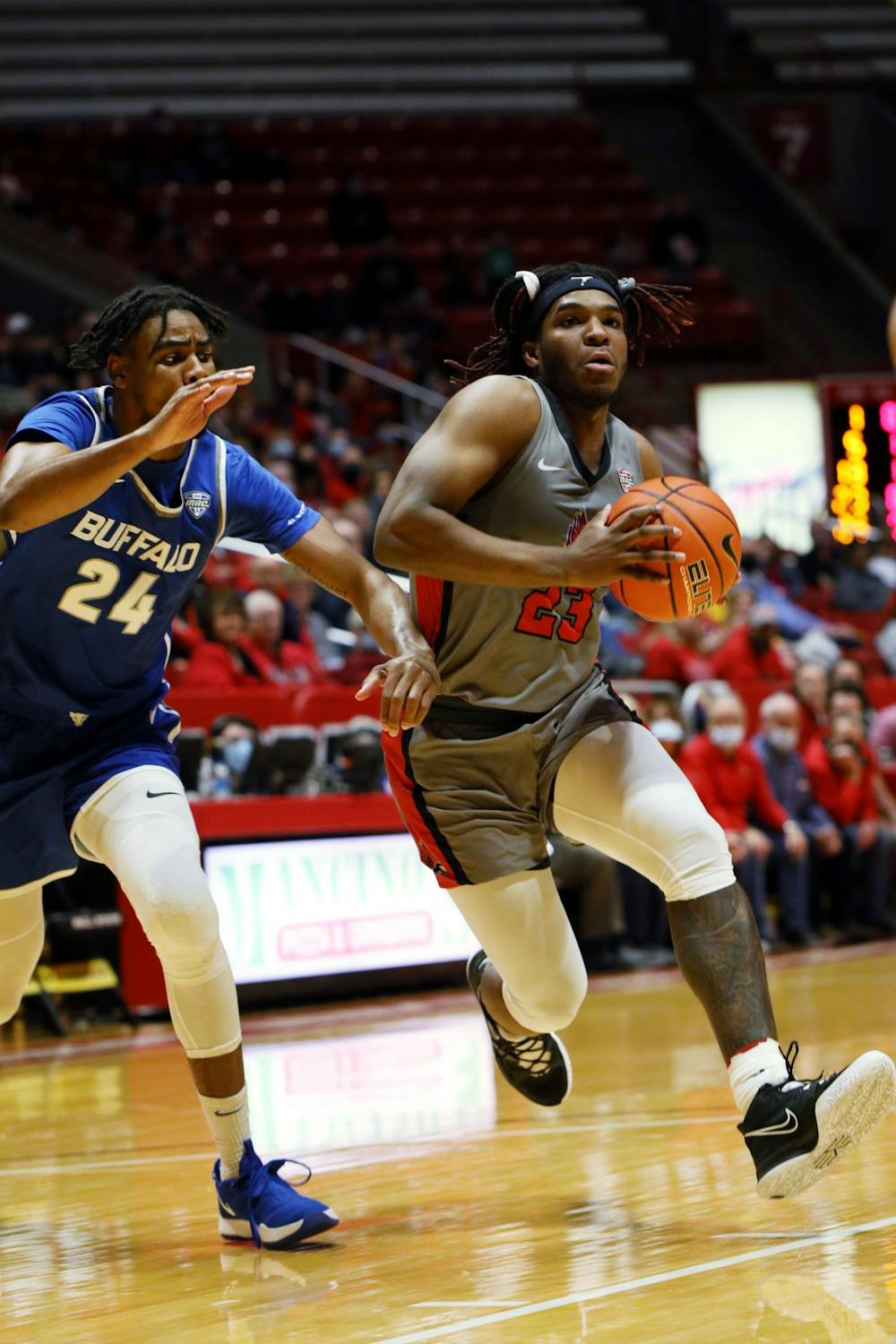 Sophomore guard Tyler Cochran (23) goes for a layup against Buffalo on Jan. 14, 2022, at Worthen Arena in Muncie, IN. Cochran scored 28 points during the game. Amber Pietz, DN