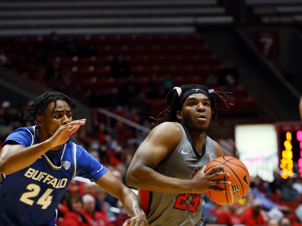 Sophomore guard Tyler Cochran (23) goes for a layup against Buffalo on Jan. 14, 2022, at Worthen Arena in Muncie, IN. Cochran scored 28 points during the game. Amber Pietz, DN