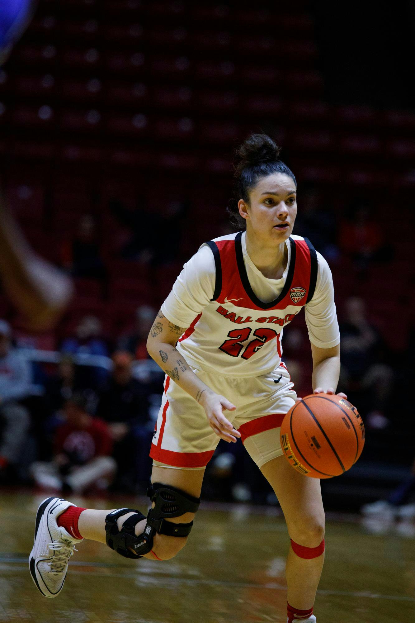Senior Estel Puiggros dribbles toward the basket against Buffalo Jan. 10 at Worthen Arena. Kate Tilbury, DN