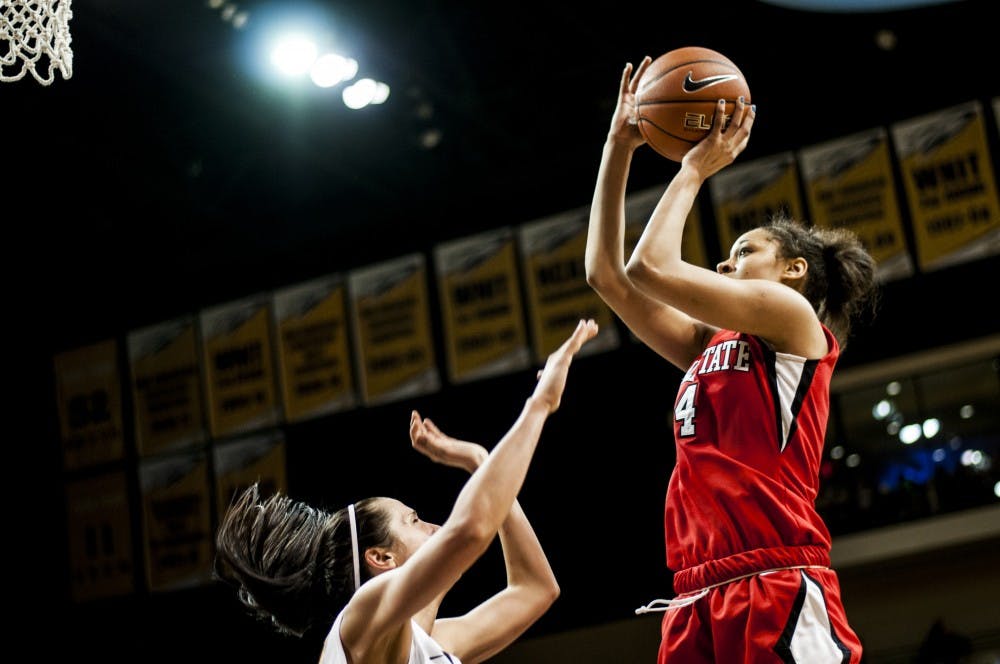 Sophomore Nathalie Fontaine attempts a layup against the University of Toledo on March 6 at Savage Arena. The team will host its exhibition opener tonight against Oakland City University. DN FILE PHOTO JONATHAN MIKSANEK