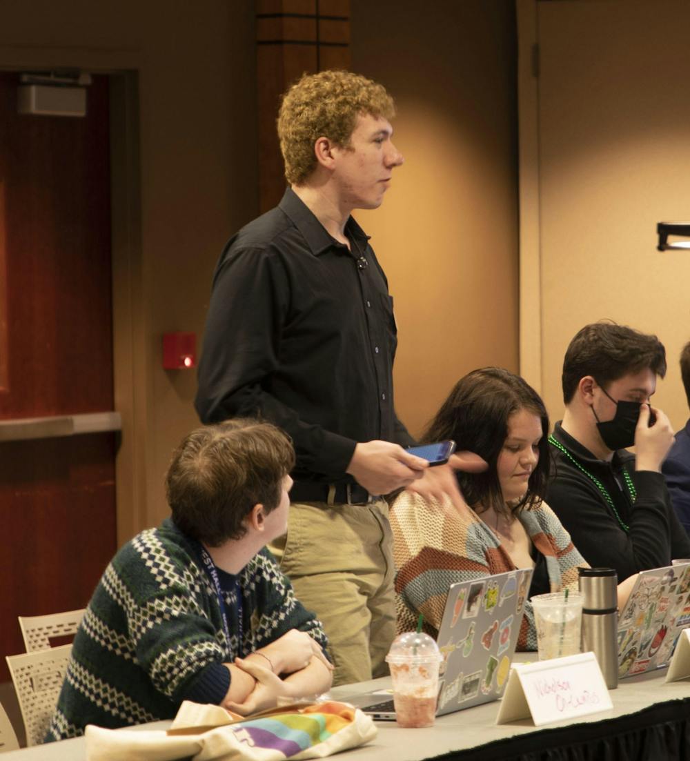 <p>Student Government Association (SGA) Sen. Kyle Wickizer motions to table the &quot;Creating an Appeals Process for Lost Representation&quot; resolution indefinitely March 16, 2022. The resolution was not tabled indefinitely but it was voted down in SGA. <strong>Richard Kann, DN</strong></p>