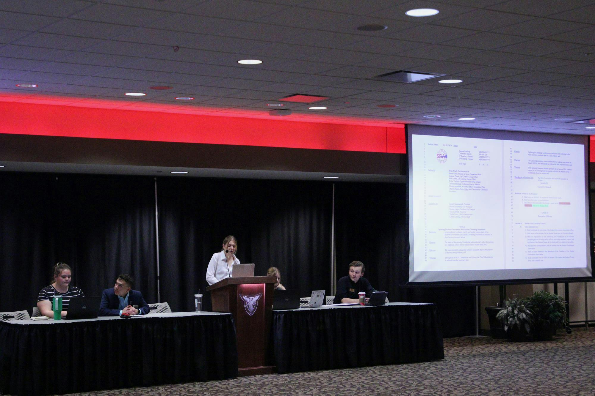 Vice President Monet Lindstrand reads Senate Amendment 03:23-24 in the L.A. Pittenger Student Center Cardinal Hall B on November 15. She explained several changes to the governing documents. Madelyn Bracken, DN