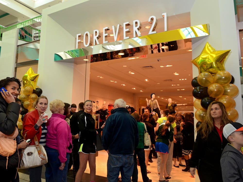 The Forever 21 store is seen on opening day at the Carousel Center, now known as Destiny USA. (TNS, Photo Courtesy)