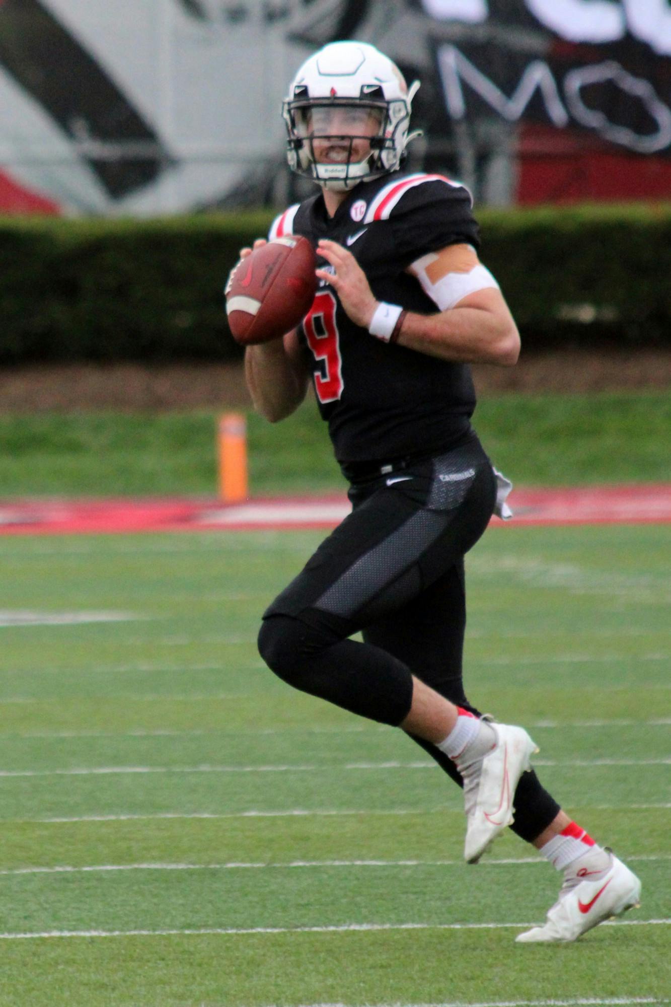 Quarterback Drew Plitt (9) prepares to throw the football against Miami Ohio on Oct. 23, 2021, at Scheumann Stadium in Muncie, IN. Amber Pietz, DN