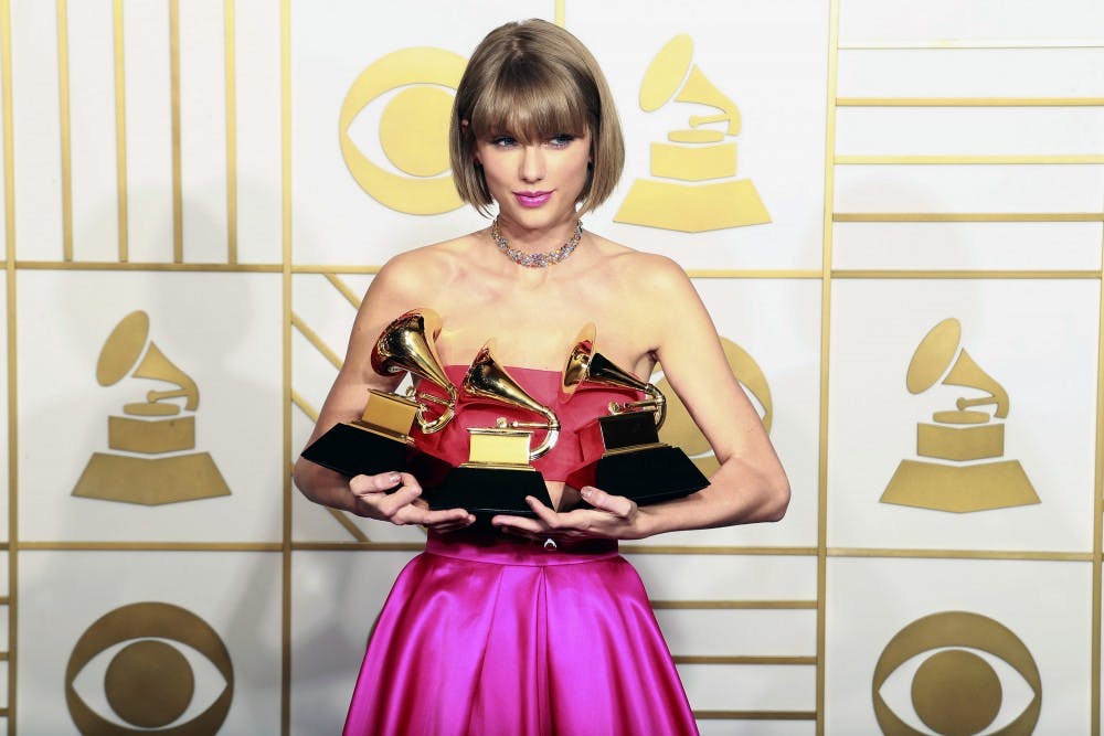 Taylor Swift backstage at the 58th Annual Grammy Awards on Monday, Feb. 15, 2016, at the Staples Center in Los Angeles. (Allen J. Schaben /Los Angeles Times/TNS)