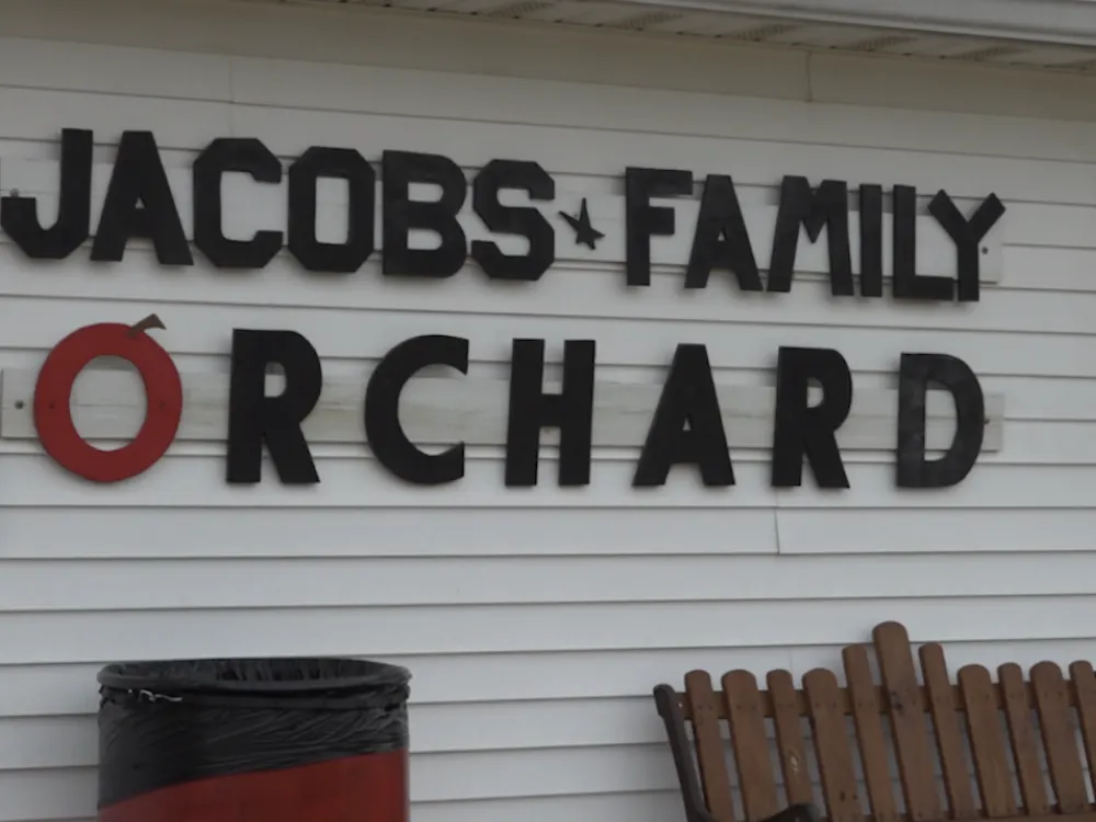 The sign on the front of Jacobs Family Orchard’s store.
Stella Davis, NewsLink Indiana